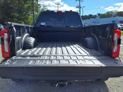 2026 Ford F-450 Super Duty Platinum