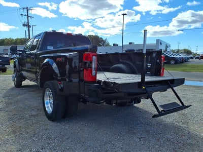 2026 Ford F-450 Super Duty Platinum