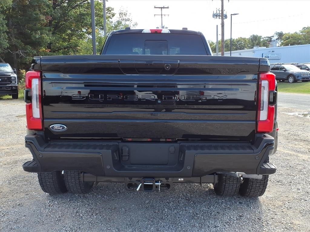 2026 Ford F-450 Super Duty Platinum