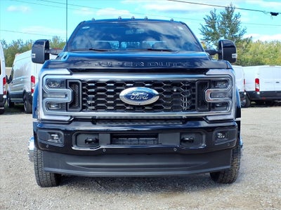 2026 Ford F-450 Super Duty Platinum