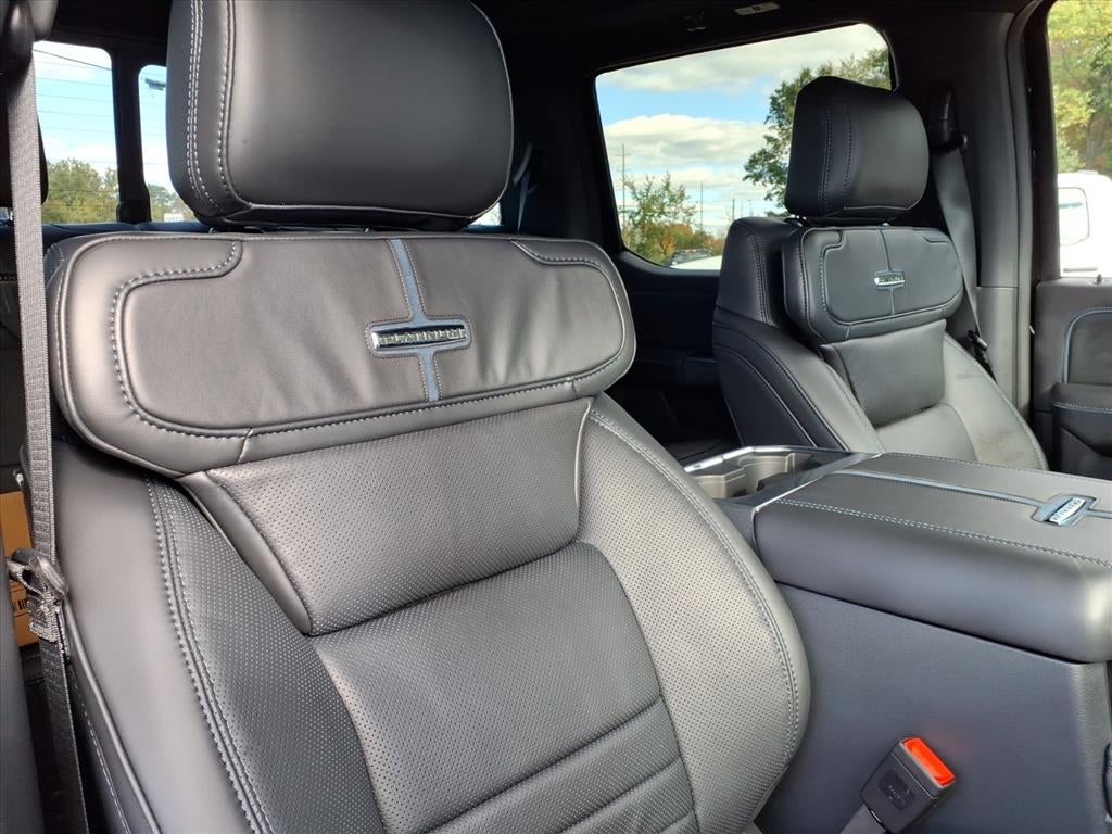 2026 Ford F-450 Super Duty Platinum