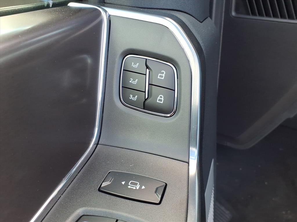 2026 Ford F-450 Super Duty Platinum