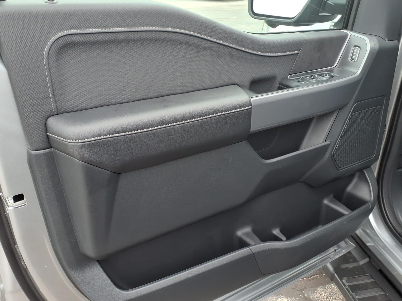 2026 Ford F-150 XLT 4WD SUPERCREW 5.5 BOX