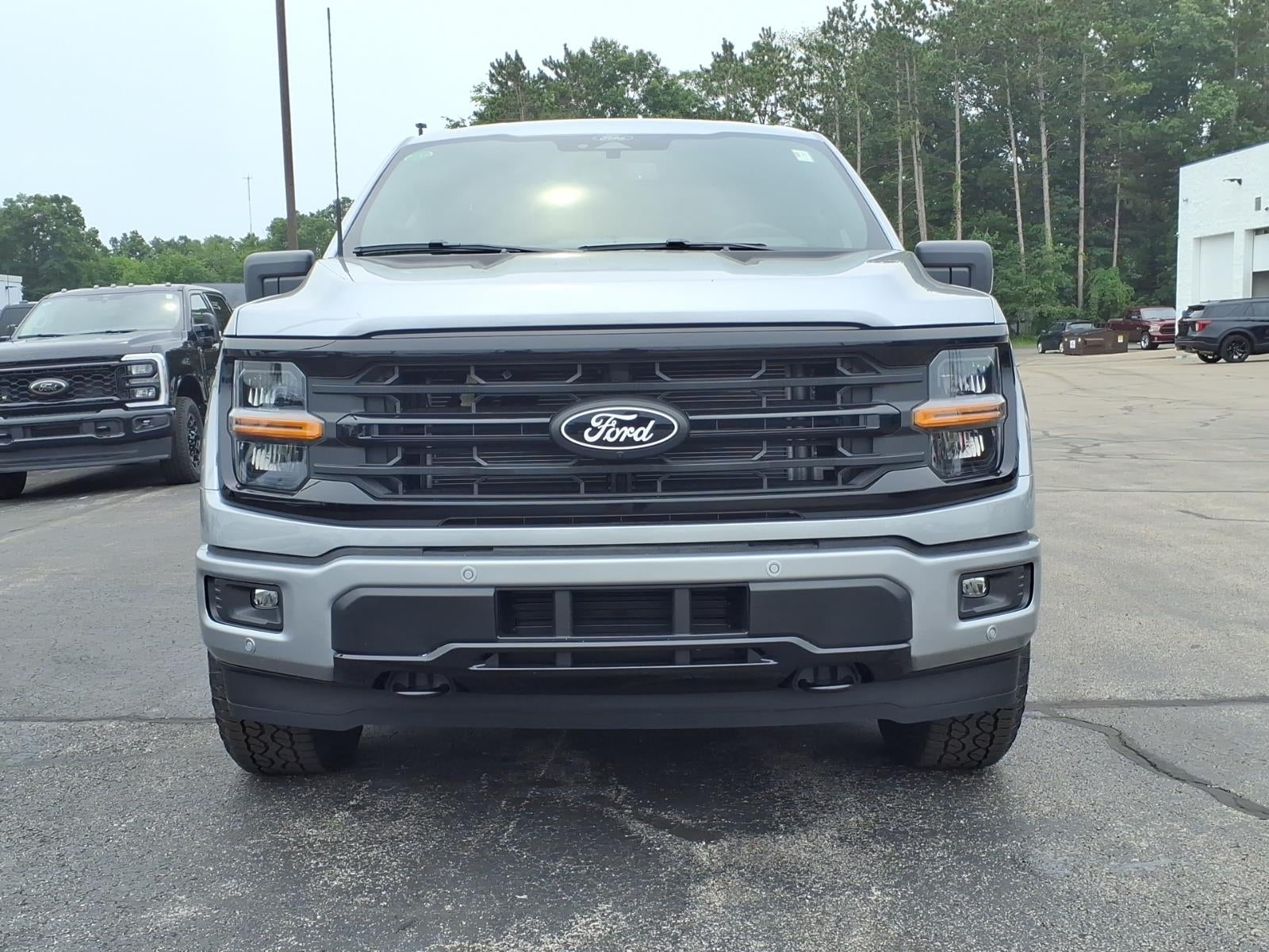 2026 Ford F-150 XLT 4WD SUPERCREW 5.5 BOX
