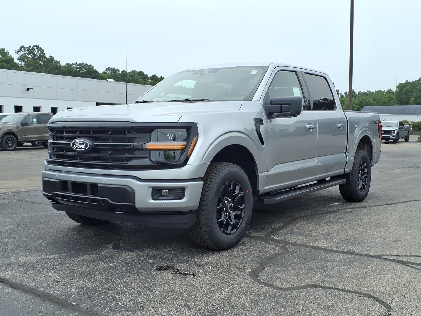 2026 Ford F-150 XLT 4WD SUPERCREW 5.5 BOX
