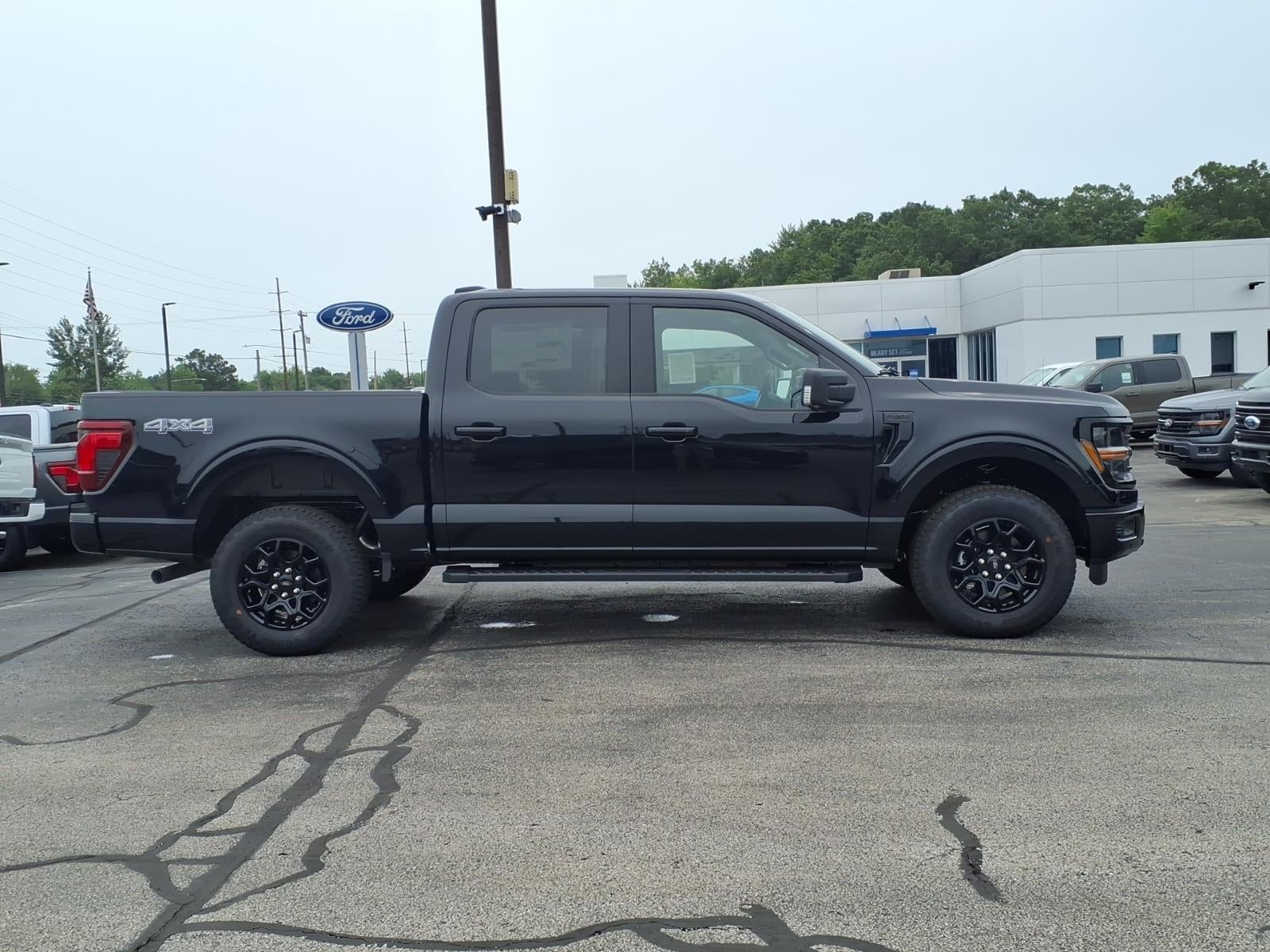 2026 Ford F-150 XLT 4WD SUPERCREW 5.5 BOX