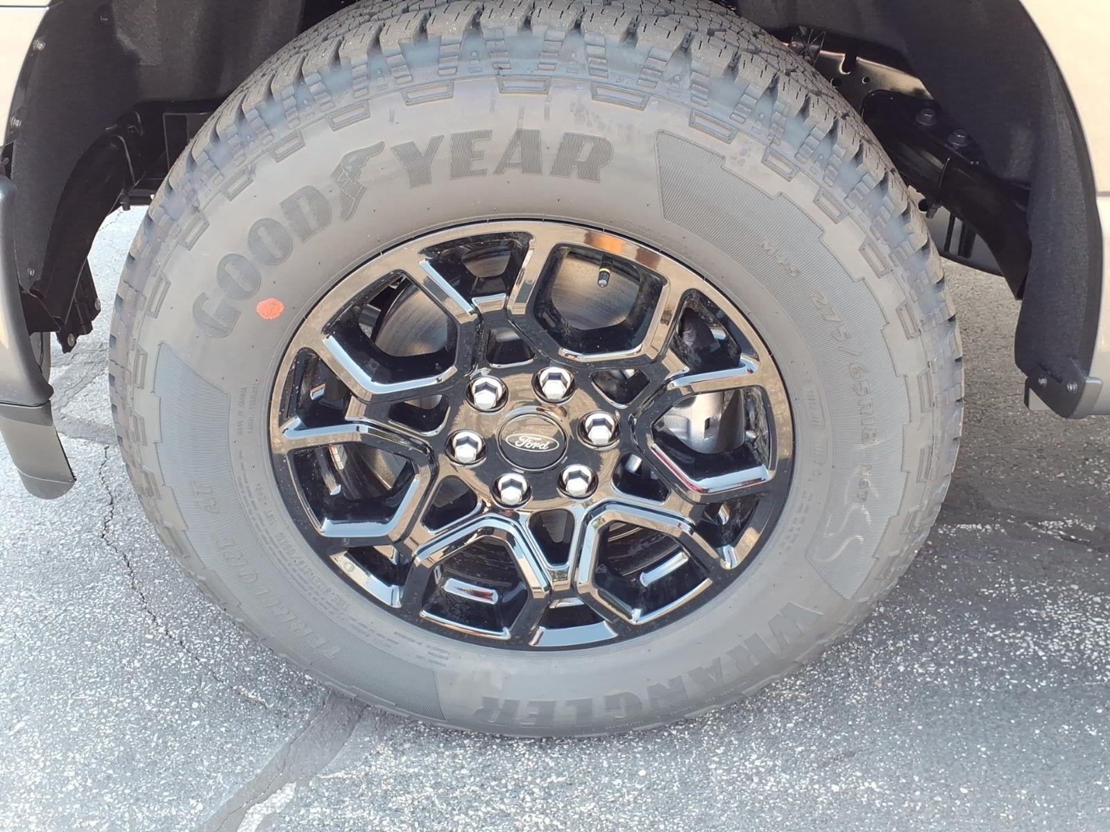 2026 Ford F-150 XLT 4WD SUPERCREW 5.5 BOX