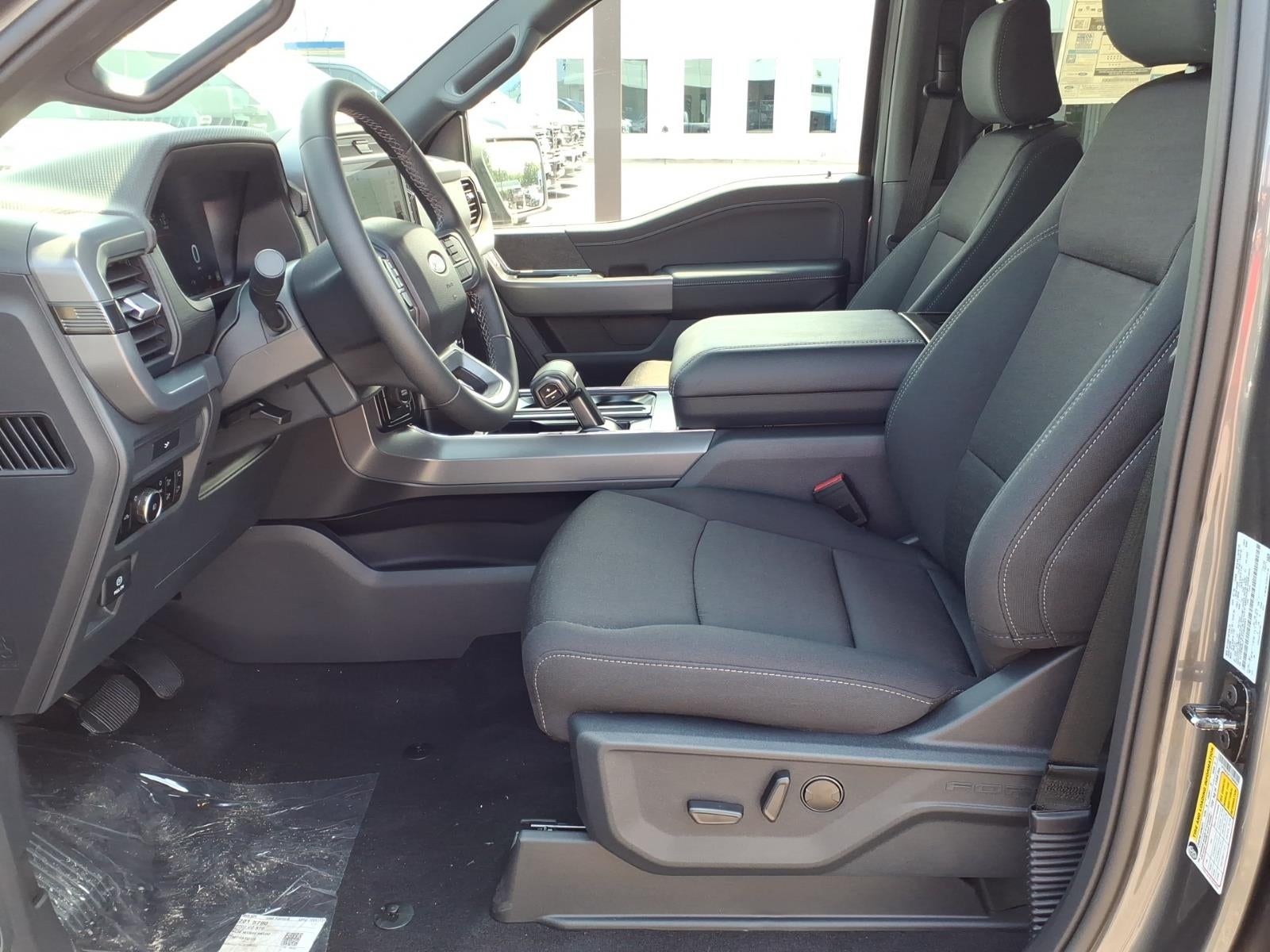 2026 Ford F-150 XLT 4WD SUPERCREW 5.5 BOX
