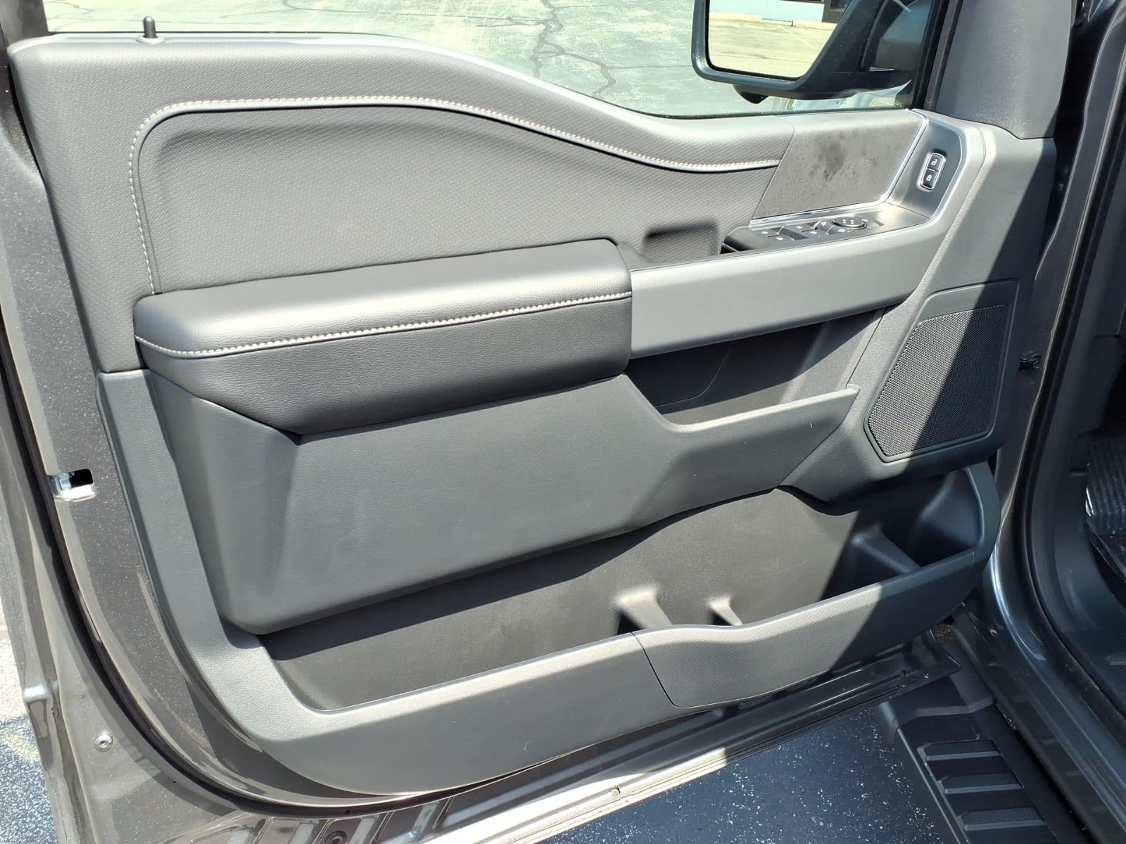 2026 Ford F-150 XLT 4WD SUPERCREW 5.5 BOX