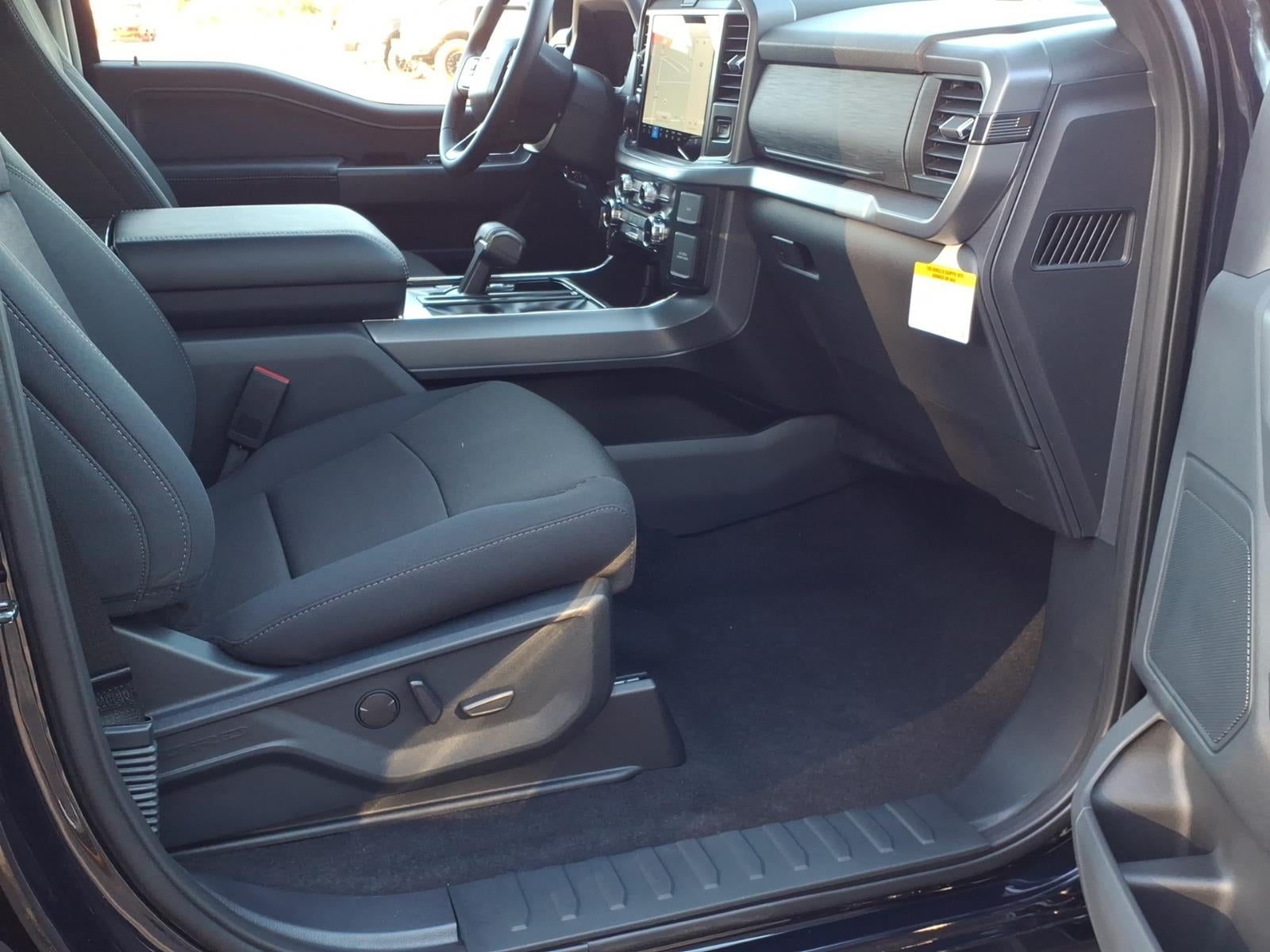 2026 Ford F-150 XLT 4WD SUPERCREW 5.5 BOX