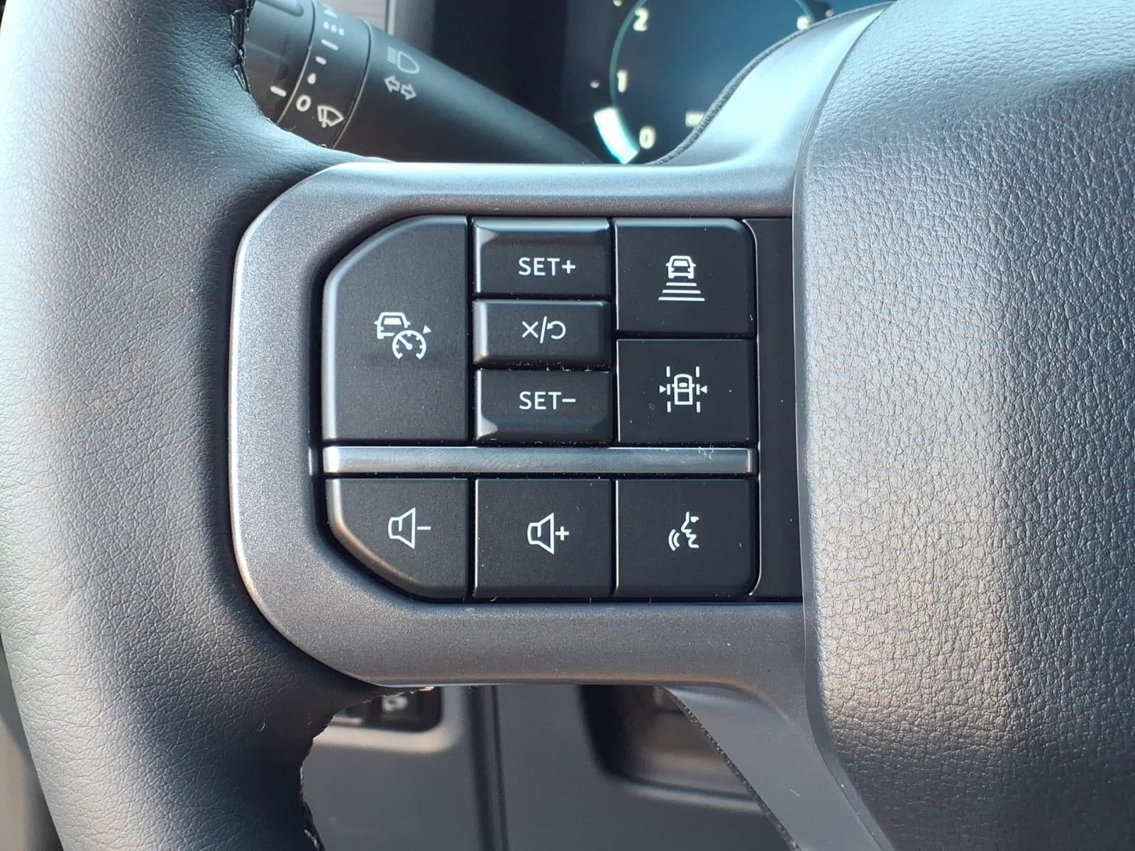 2026 Ford F-150 XLT 4WD SUPERCREW 5.5 BOX