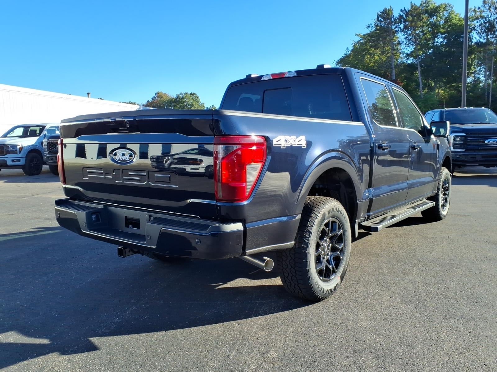 2026 Ford F-150 XLT 4WD SUPERCREW 5.5 BOX
