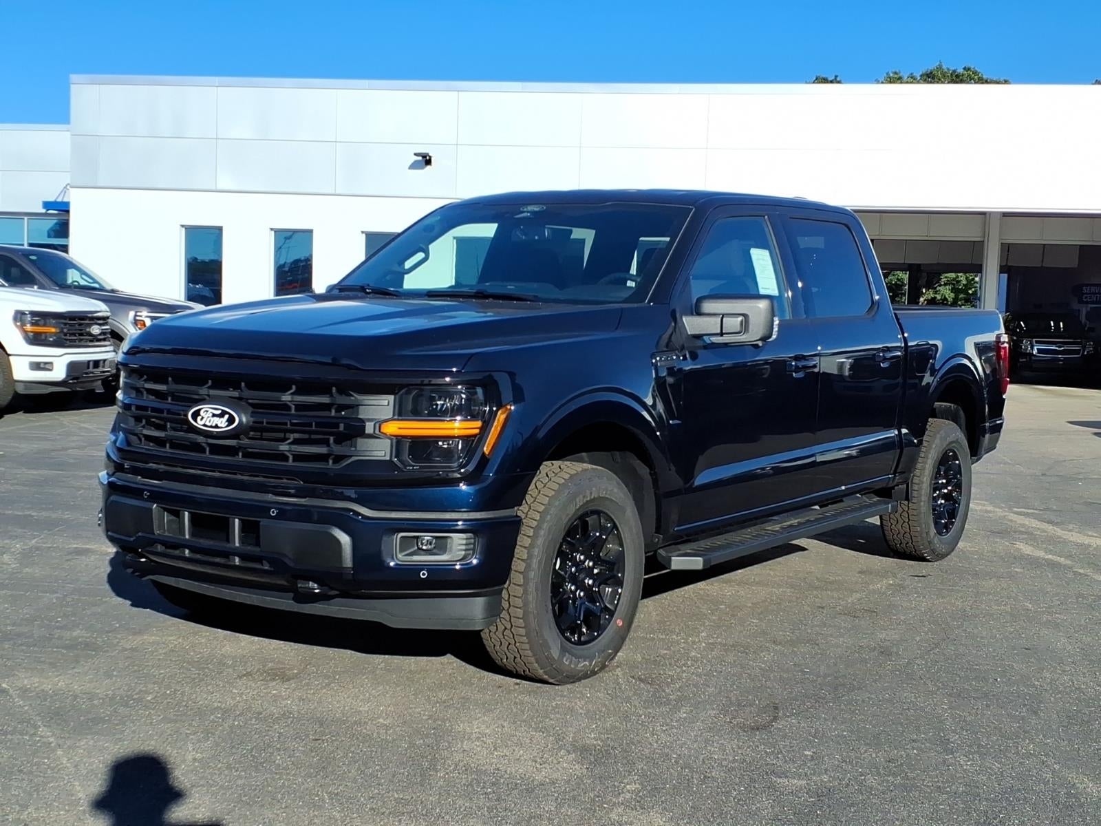 2026 Ford F-150 XLT 4WD SUPERCREW 5.5 BOX