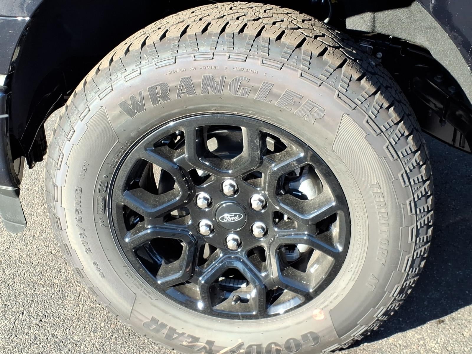 2026 Ford F-150 XLT 4WD SUPERCREW 5.5 BOX