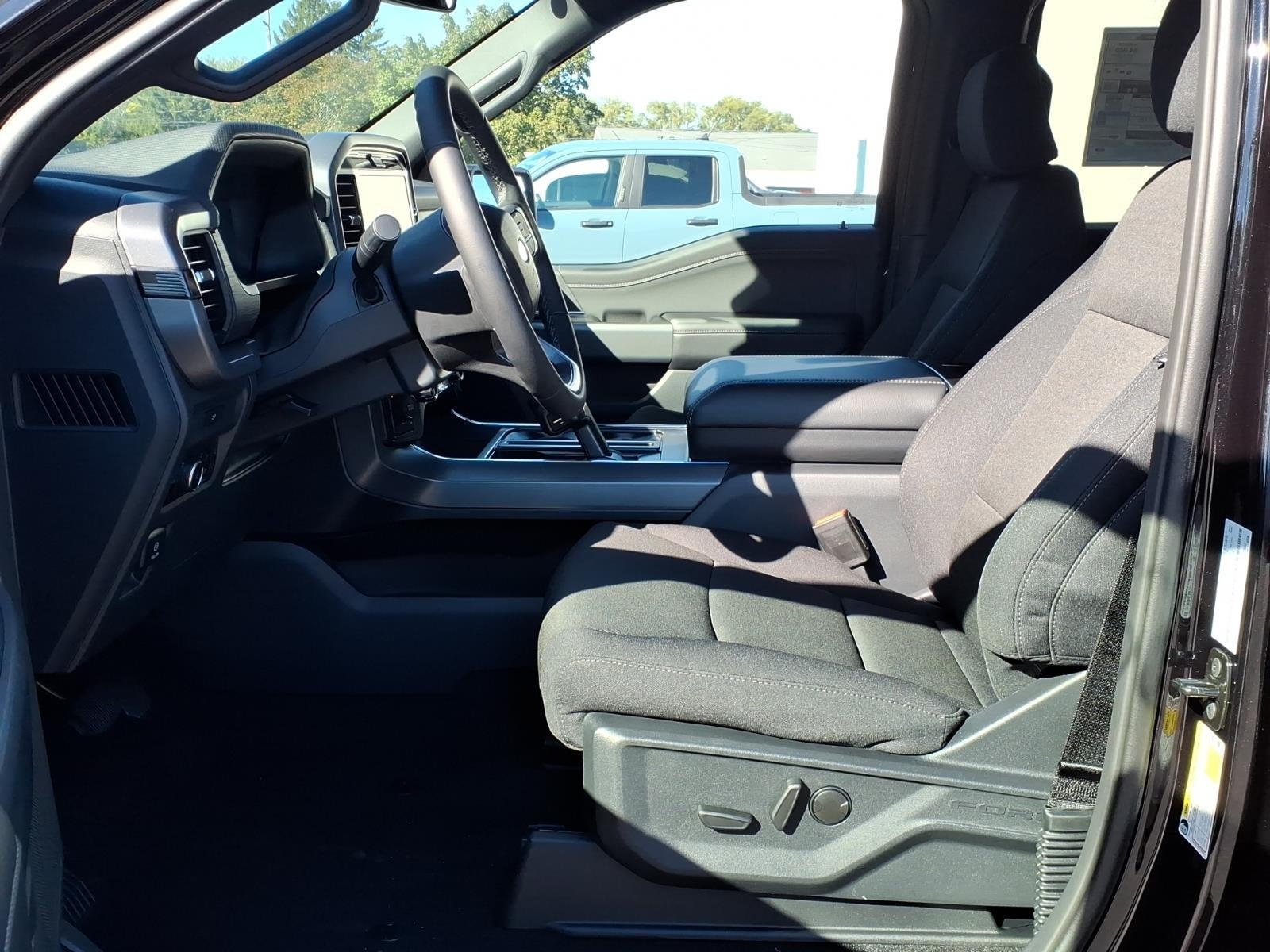 2026 Ford F-150 XLT 4WD SUPERCREW 5.5 BOX