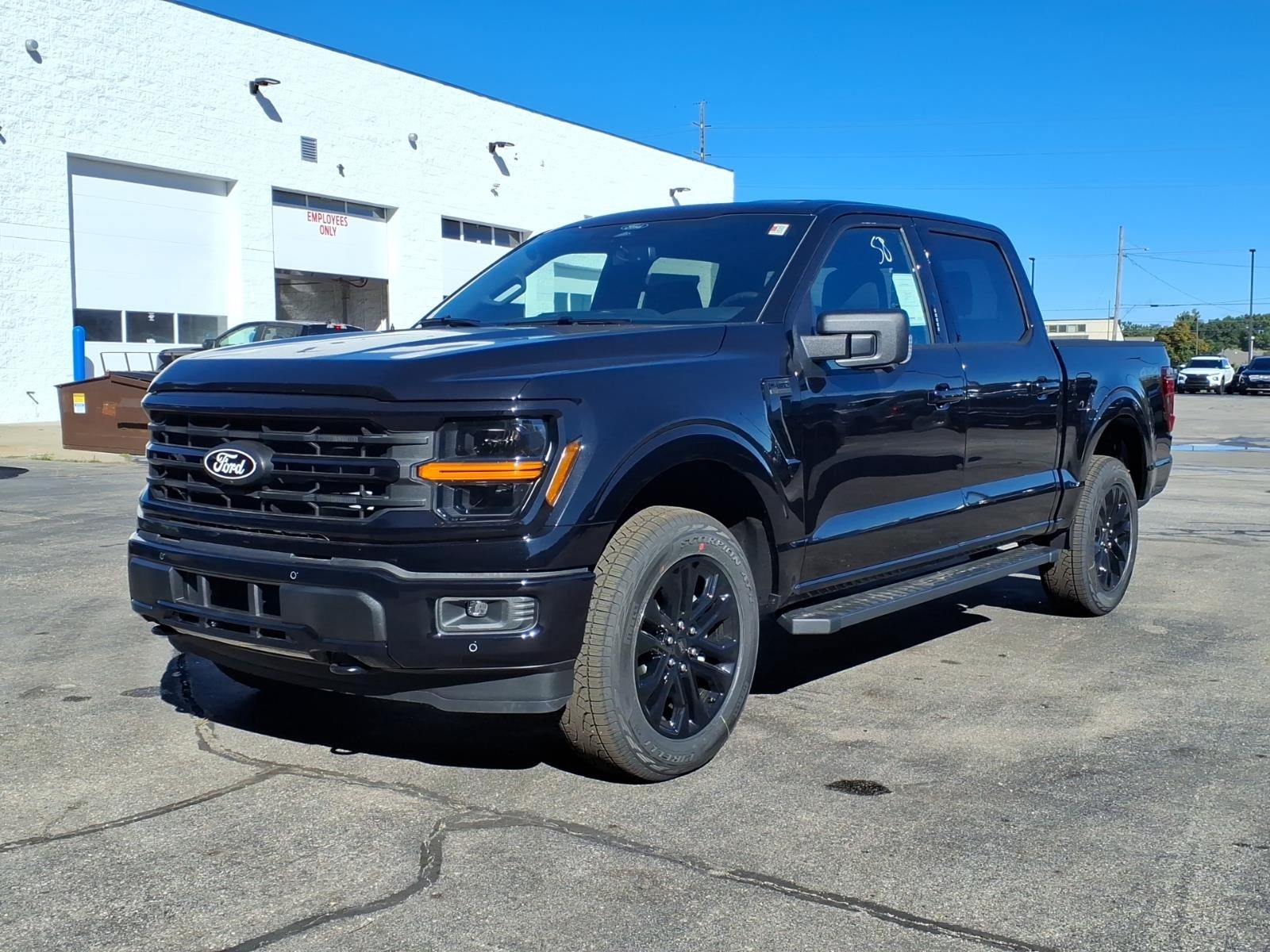 2026 Ford F-150 XLT 4WD SUPERCREW 5.5 BOX