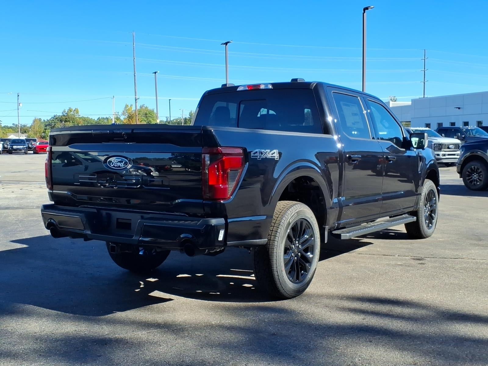 2026 Ford F-150 XLT 4WD SUPERCREW 5.5 BOX