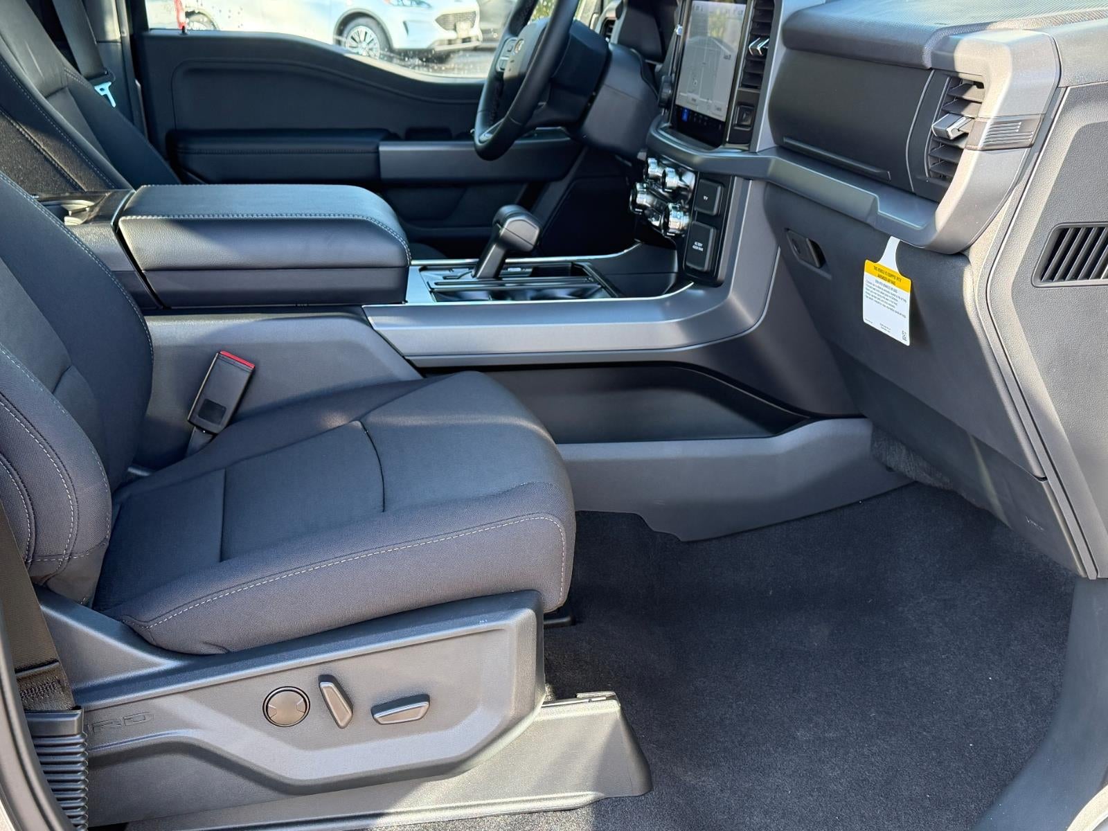 2026 Ford F-150 XLT 4WD SUPERCREW 5.5 BOX