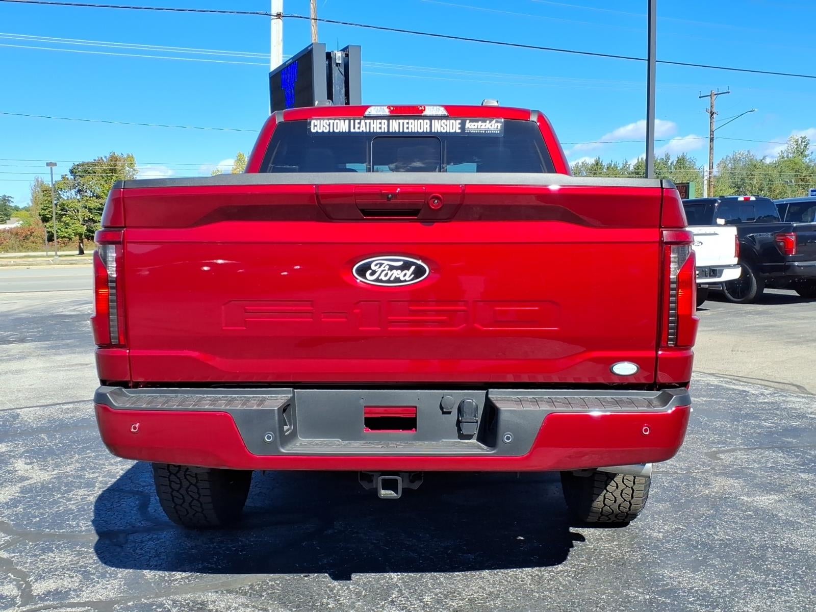 2026 Ford F-150 XLT 4WD SUPERCREW 5.5 BOX
