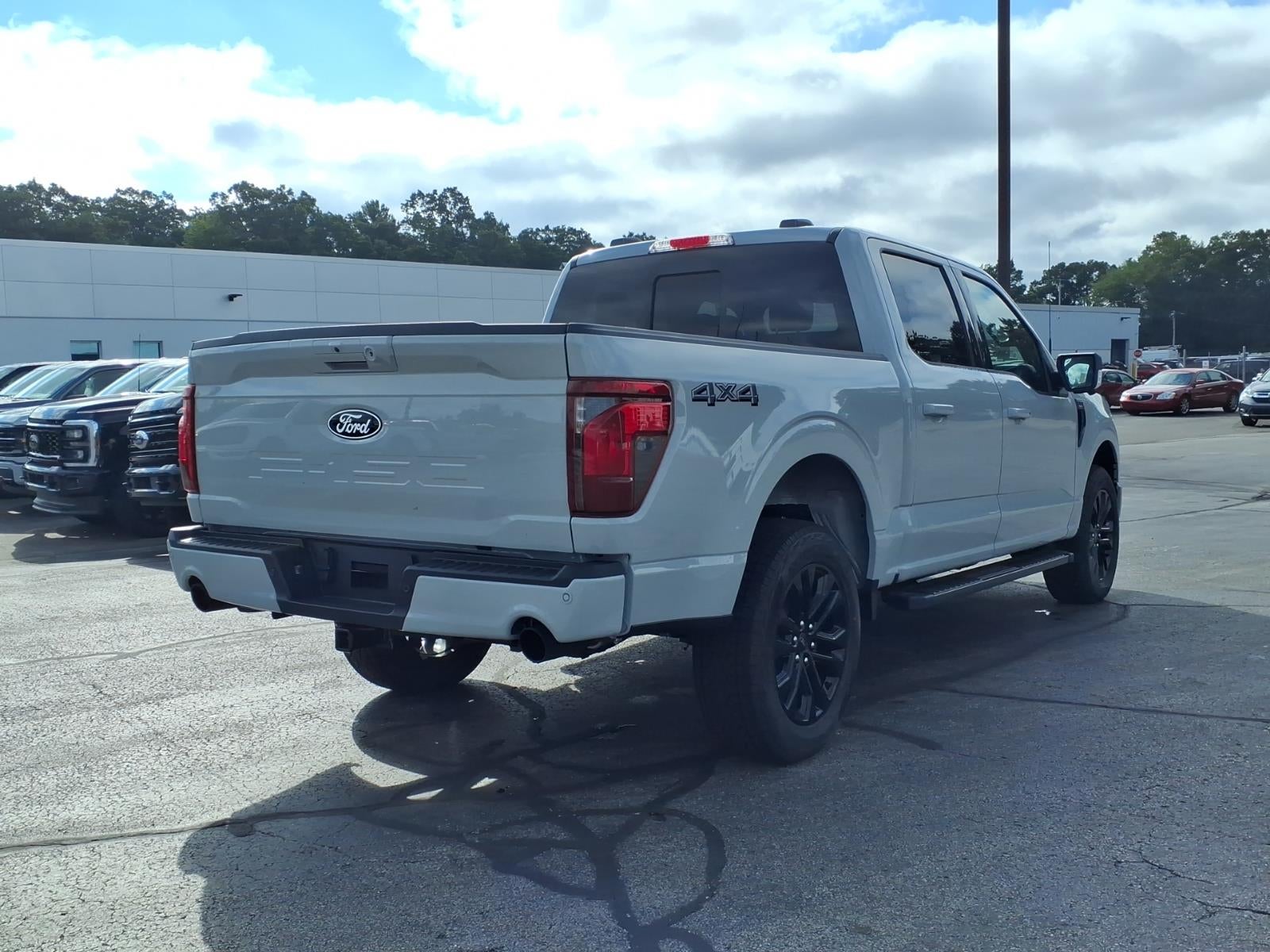 2026 Ford F-150 XLT 4WD SUPERCREW 5.5 BOX
