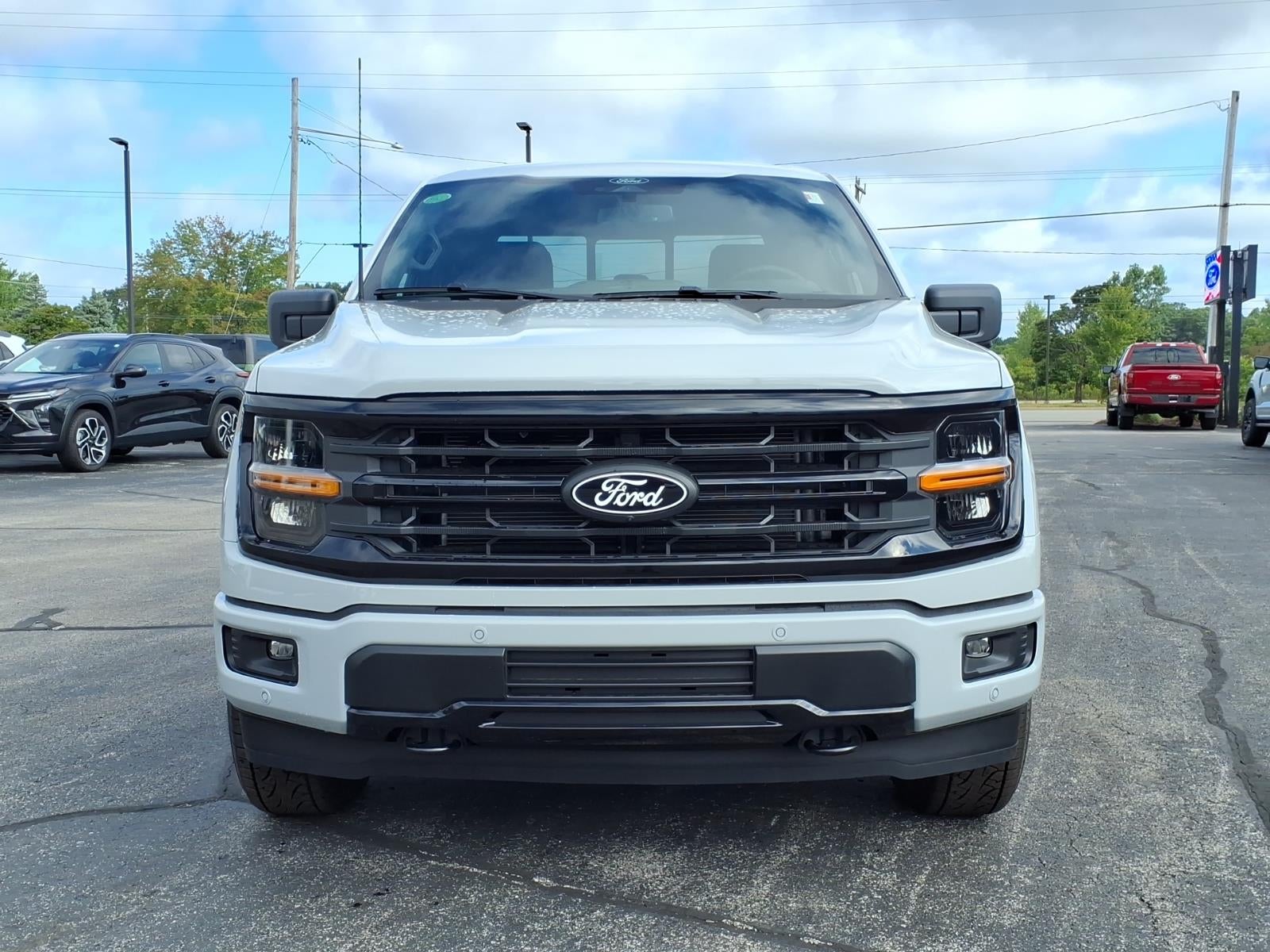 2026 Ford F-150 XLT 4WD SUPERCREW 5.5 BOX