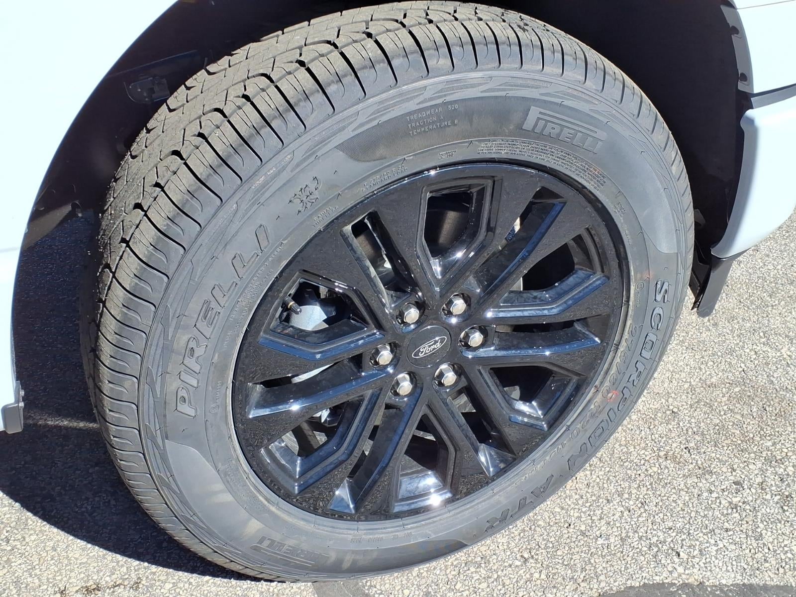2026 Ford F-150 XLT 4WD SUPERCREW 5.5 BOX
