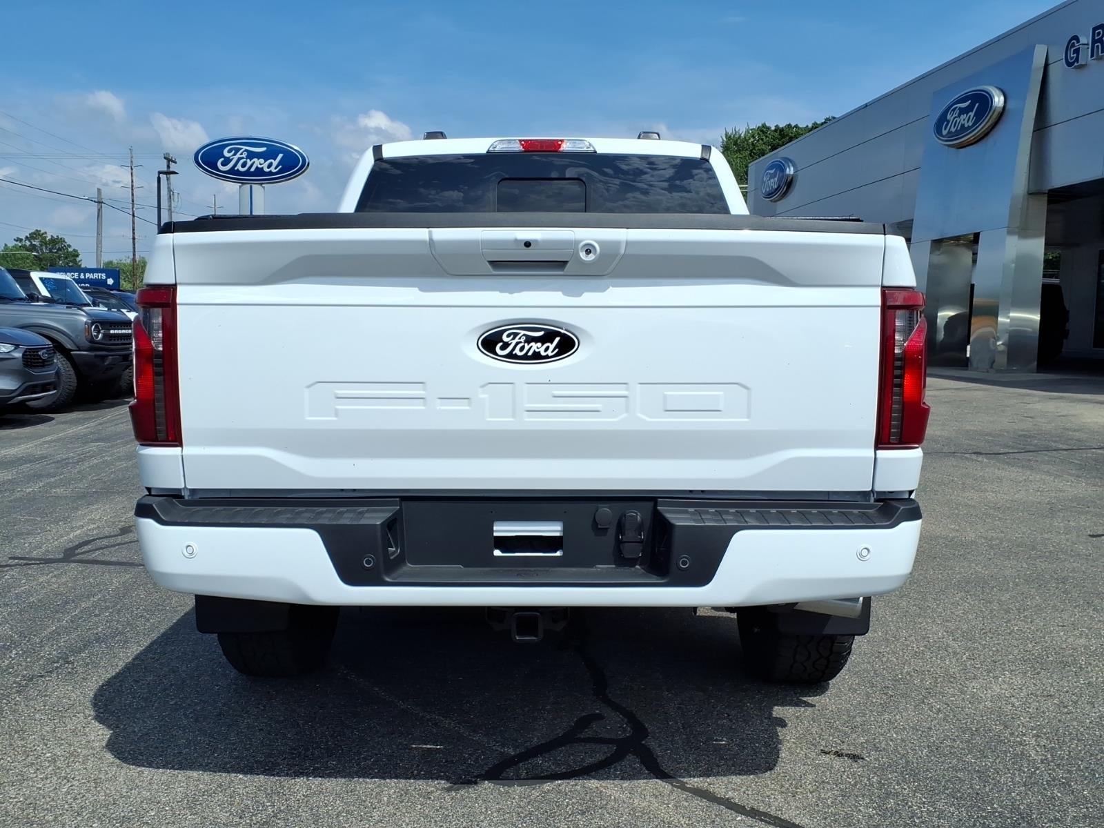 2026 Ford F-150 XLT 4WD SUPERCREW 5.5 BOX