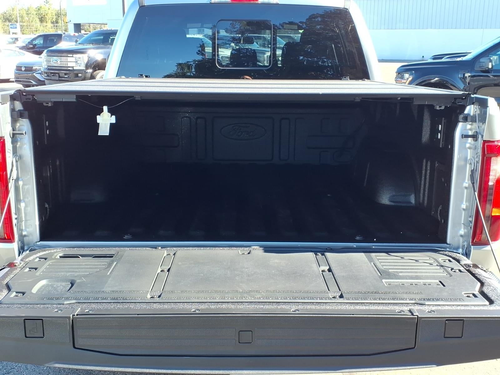 2026 Ford F-150 XLT 4WD SUPERCREW 5.5 BOX