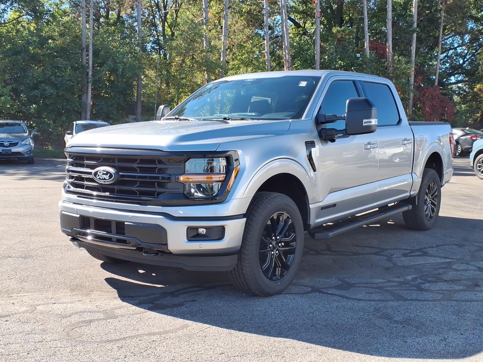 2026 Ford F-150 XLT 4WD SUPERCREW 5.5 BOX