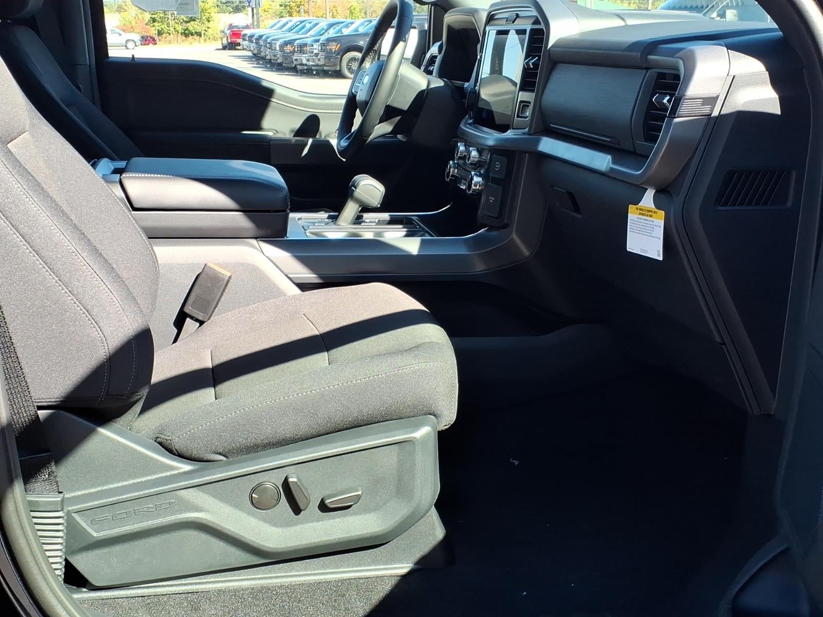 2026 Ford F-150 XLT 4WD SUPERCREW 5.5 BOX