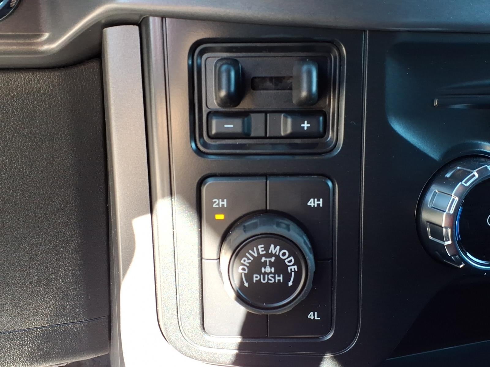 2026 Ford F-150 XLT 4WD SUPERCREW 5.5 BOX