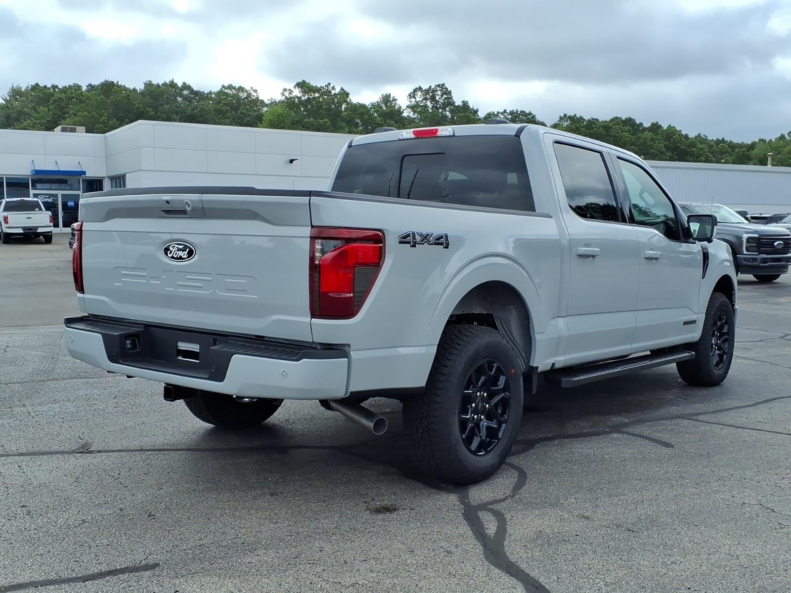 2026 Ford F-150 XLT 4WD SUPERCREW 5.5 BOX
