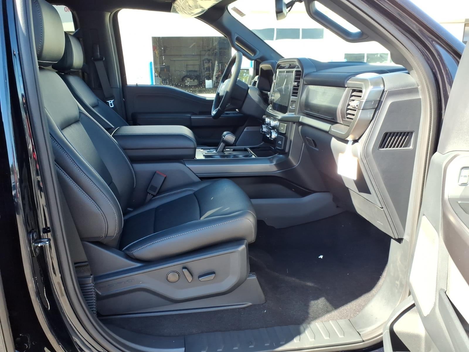 2026 Ford F-150 LARIAT 4WD SUPERCREW 5.5 BOX