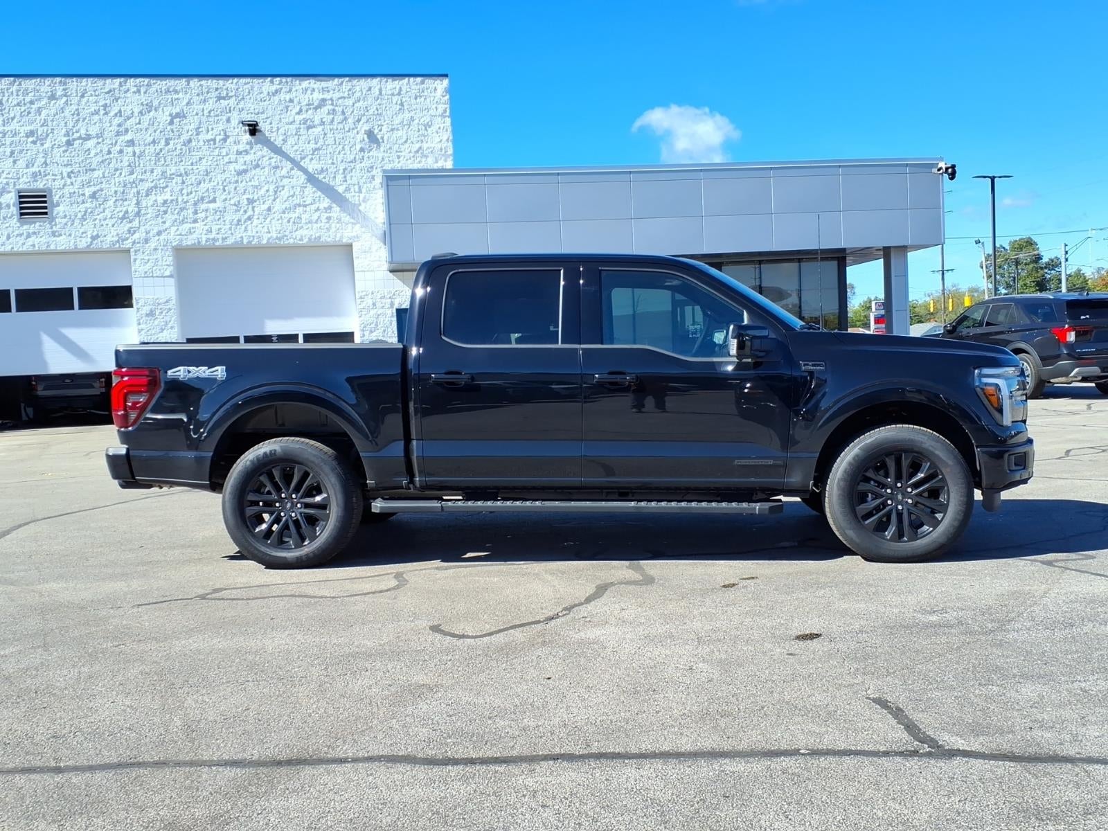 2026 Ford F-150 LARIAT 4WD SUPERCREW 5.5 BOX