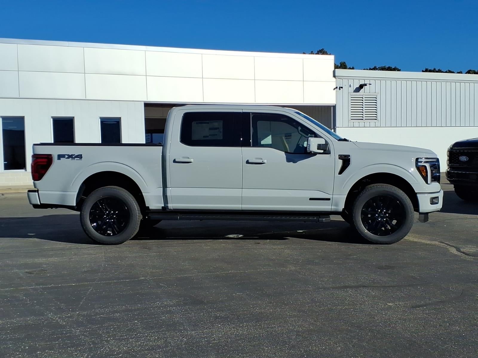 2026 Ford F-150 LARIAT 4WD SUPERCREW 5.5 BOX