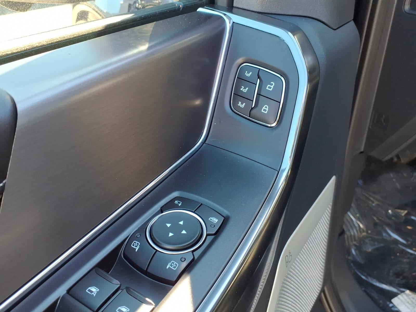 2026 Ford F-150 PLATINUM 4WD SUPERCREW 5.5 BOX