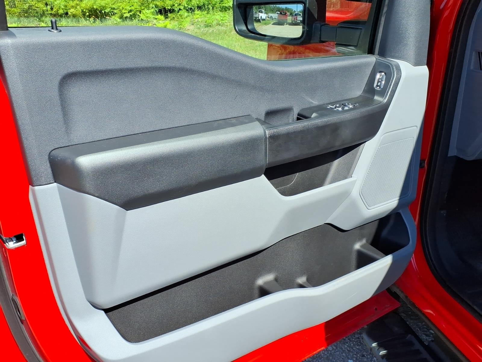 2026 Ford F-350 Super Duty XL 4WD REG CAB 8 BOX
