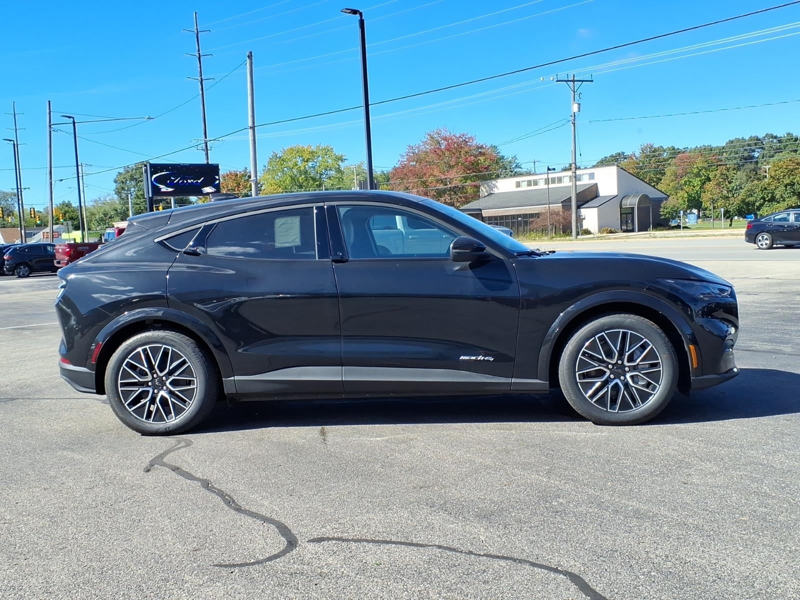 2026 Ford Mustang Mach-E PREMIUM AWD