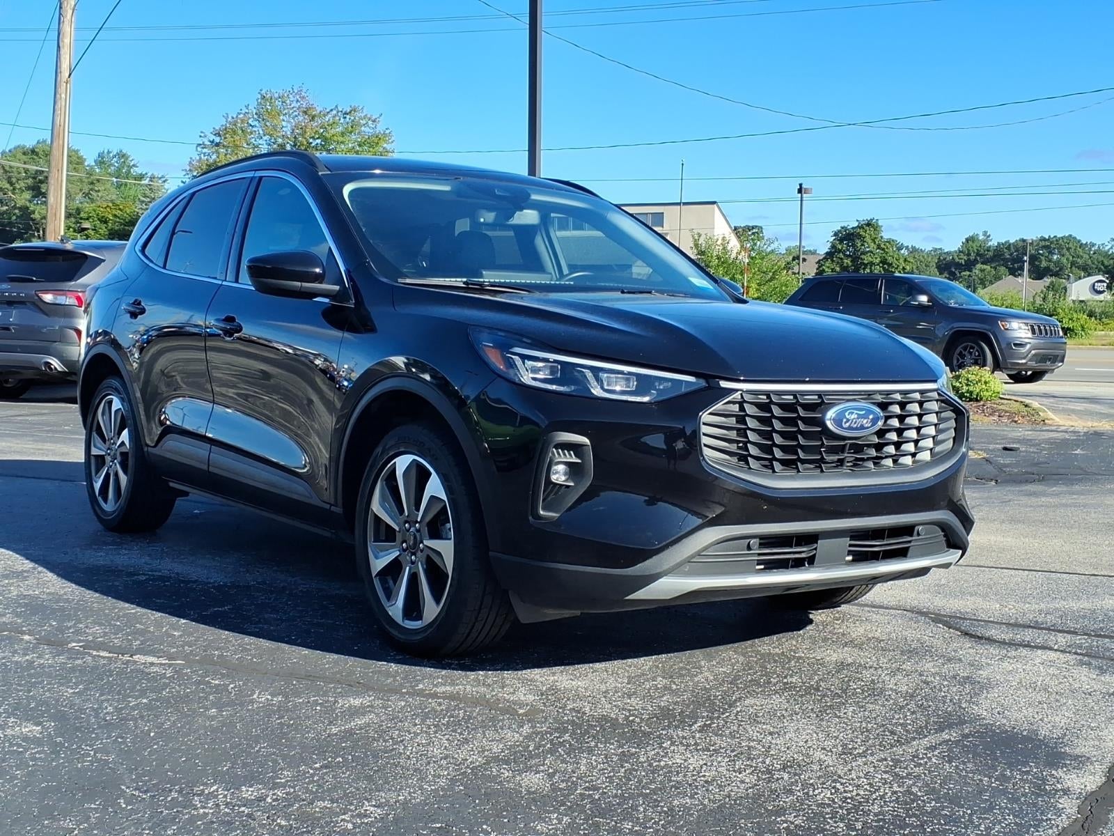 2025 Ford Escape Platinum