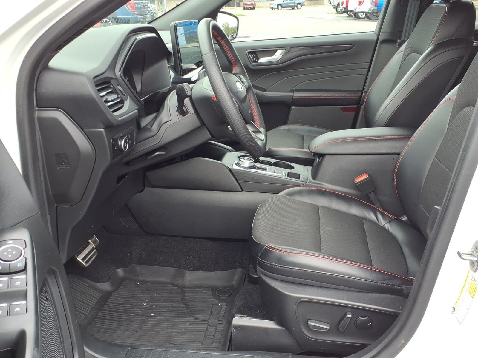2023 Ford Escape ST-Line Select