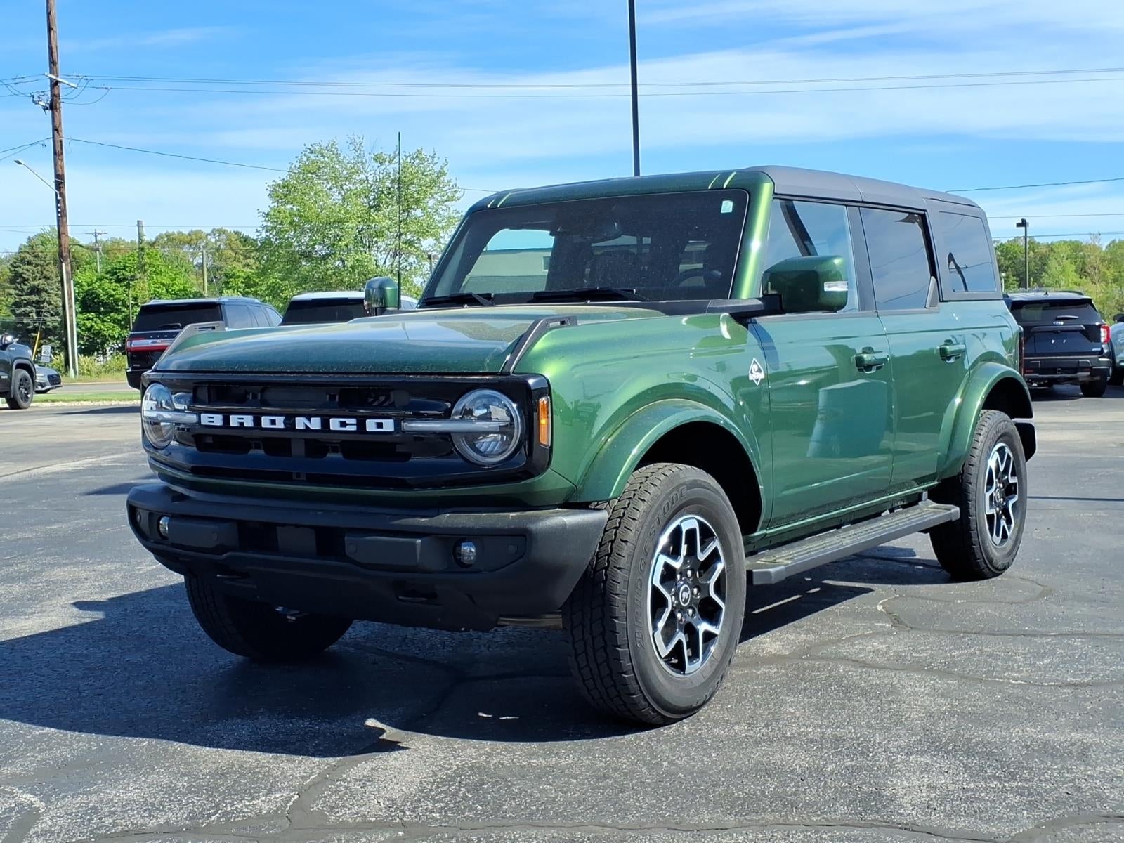 2023 Ford Bronco Outer Banks
