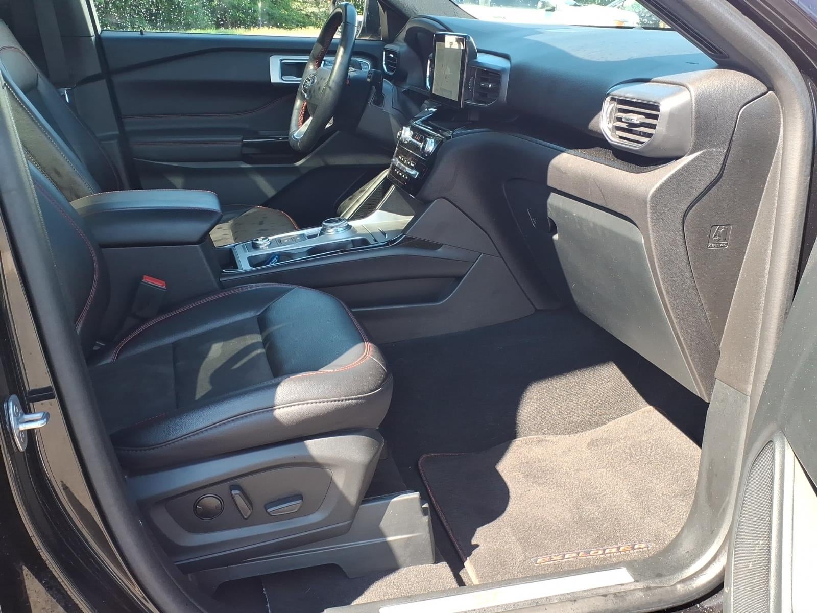2024 Ford Explorer ST-Line