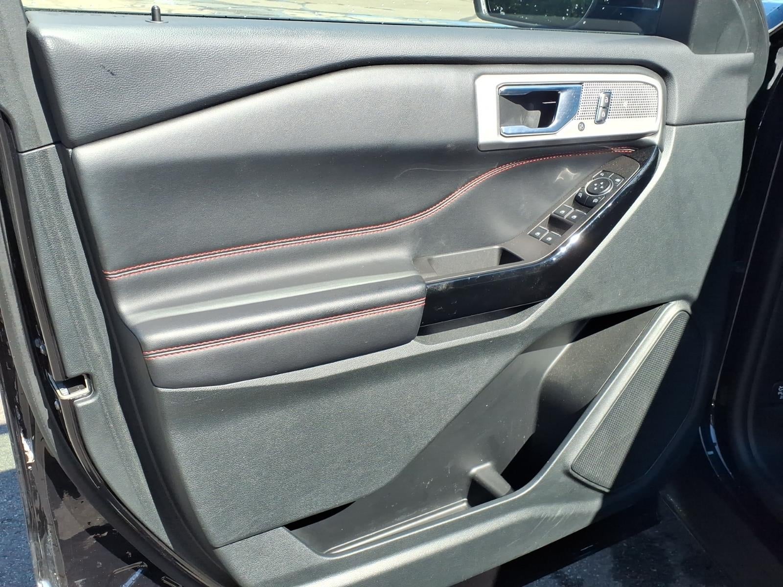 2024 Ford Explorer ST-Line