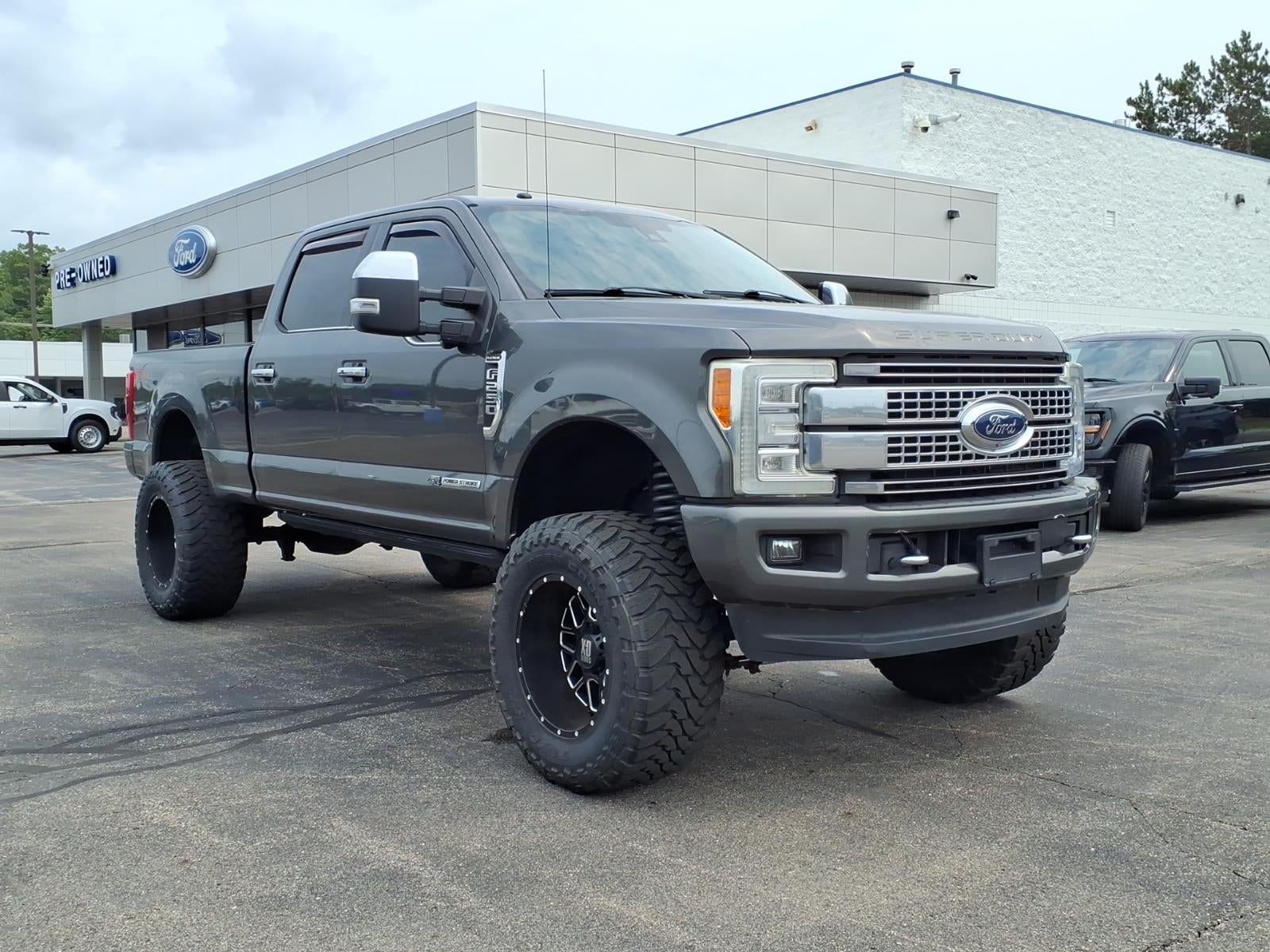 2017 Ford F-250 Super Duty Platinum