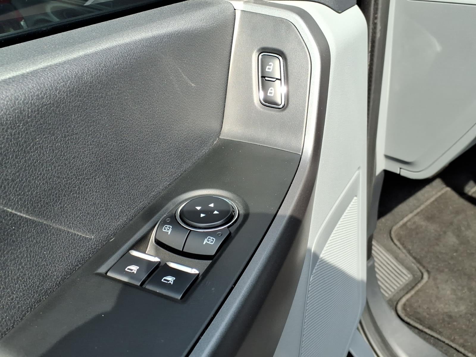 2025 Ford F-350 Super Duty XL