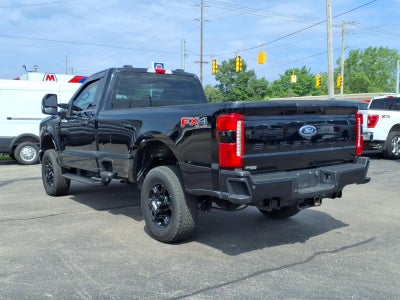 2025 Ford F-350 Super Duty XL
