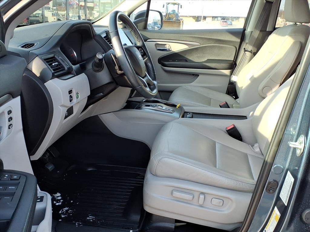 2022 Honda Pilot SE