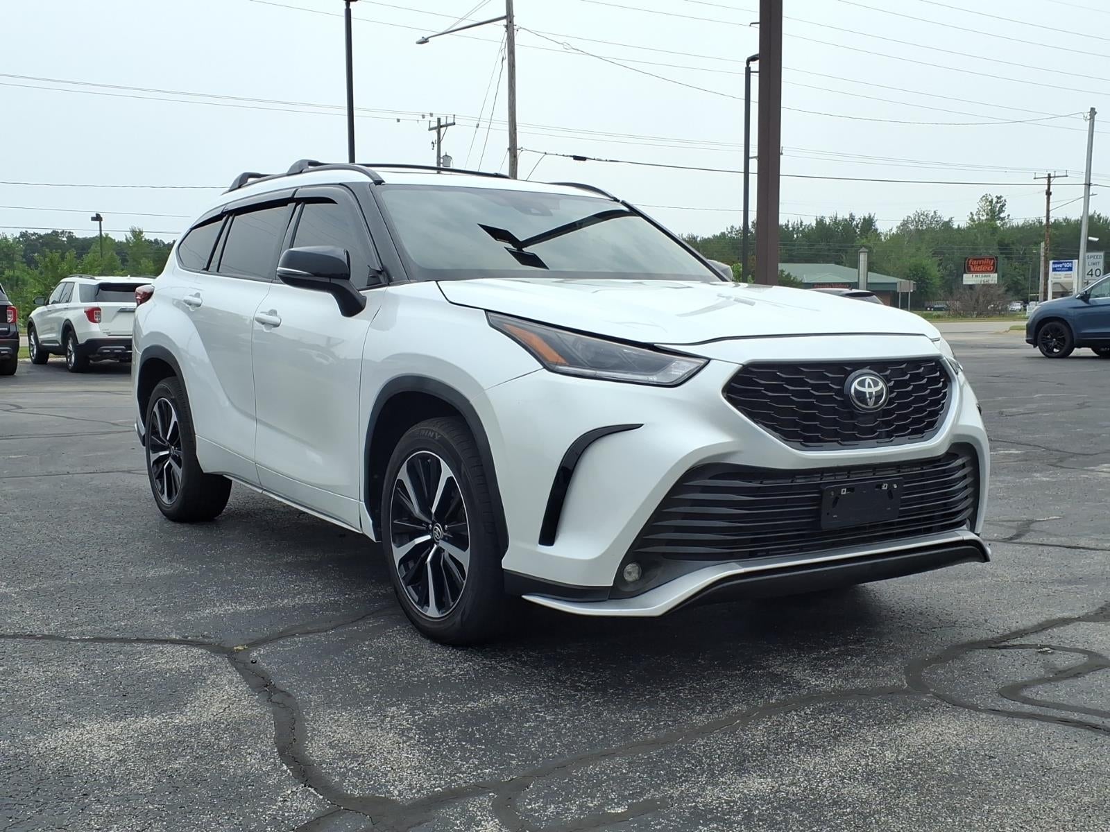 2022 Toyota Highlander XSE