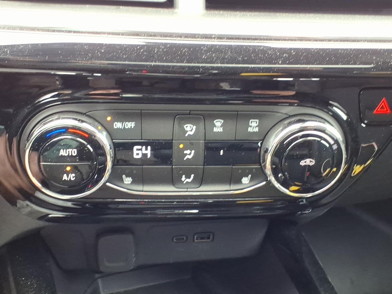 2025 Chevrolet Trax RS