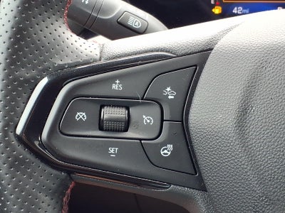 2025 Chevrolet Trax RS